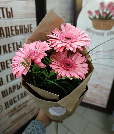 Букет цветов из: Герберы в Ложки