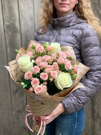 Букет цветов из: Розы в Ложки